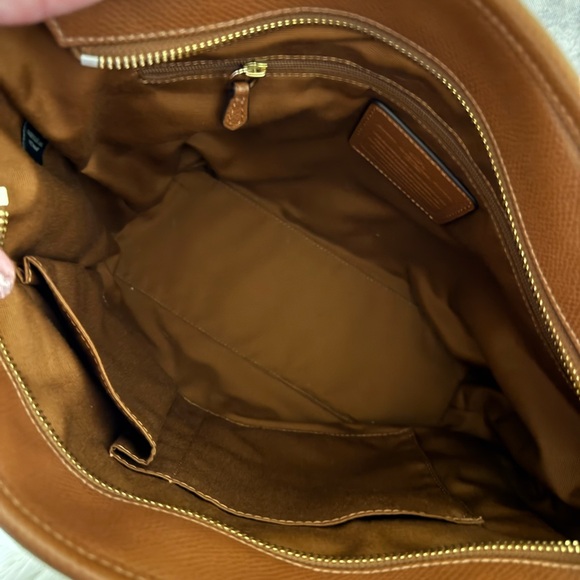 Coach Tan Leather Tote Bag - Picture 4 of 8